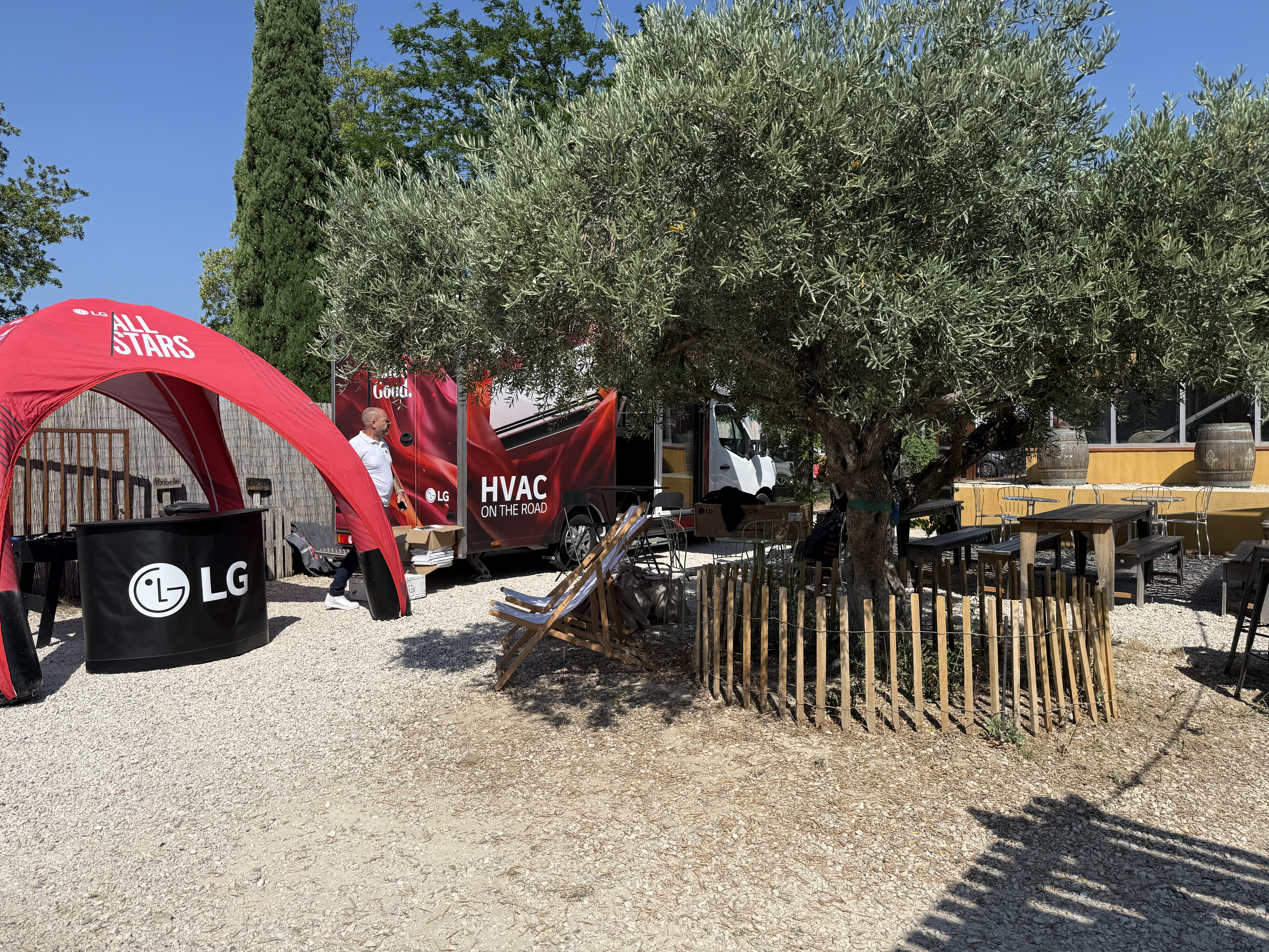 Tournée européenne LG Electronics, dispositif itinérant 100 % électrique